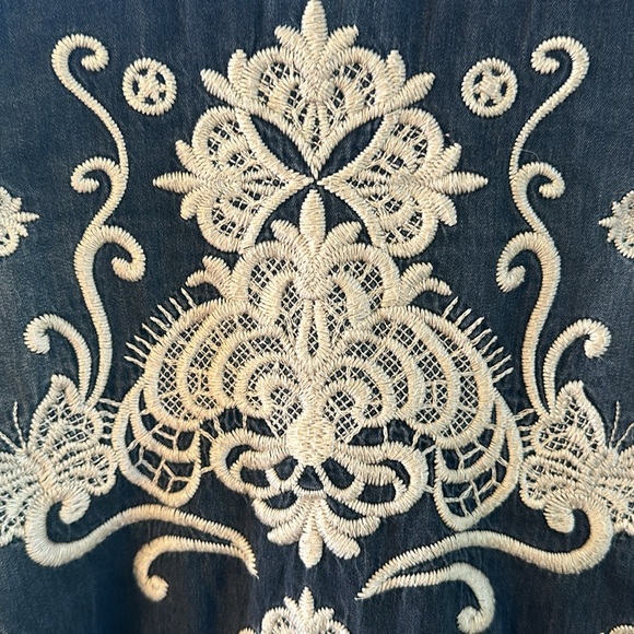 Johnny Was Jade Biya - Picture 3 of 8